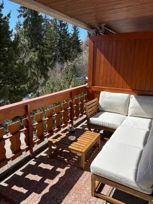 Ein Balkon oder eine Terrasse in der Unterkunft Appartement Crans-Montana