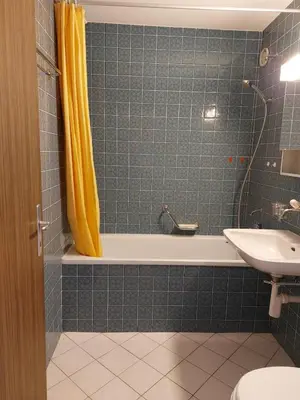 Ein Badezimmer in der Unterkunft Belair 20 - Ski Pisten Erli, super Aussicht!