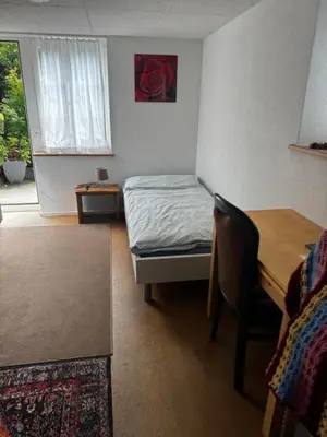 Ein Bett oder Betten in einem Zimmer der Unterkunft Small room