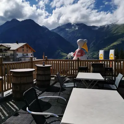 Ein allgemeiner Bergblick oder ein Berglick von der Ferienwohnung aus