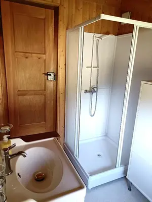 Ein Badezimmer in der Unterkunft Untere Schweibe