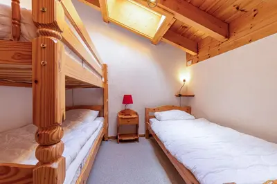 Ein Bett oder Betten in einem Zimmer der Unterkunft Meinaz W 030 - QUIET apartment 7 pers