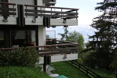 Ein Garten an der Unterkunft Orée du Bois OB A1 - PLEASANT apartment 6 pers