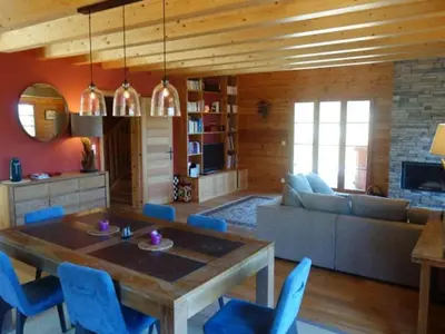 Ein Sitzbereich in der Unterkunft Chalet in Les Masses with garden