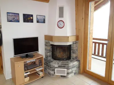TV/Unterhaltungsangebot in der Unterkunft Hilltop apartment with views