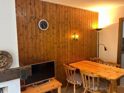 TV/Unterhaltungsangebot in der Unterkunft Modern apartment near ski area