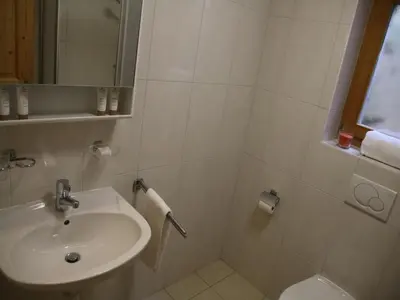 Ein Badezimmer in der Unterkunft Chalet in Veysonnaz near Ski Slopes