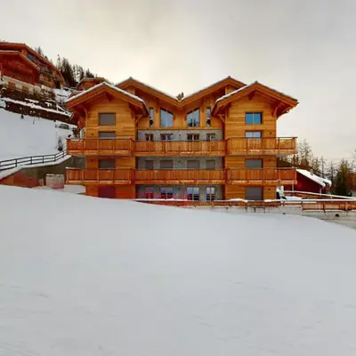 Apartment in Ski In Ski Out location