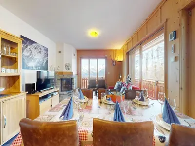 TV/Unterhaltungsangebot in der Unterkunft Centrally-located apartment for 6