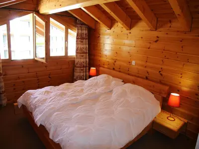 Ein Bett oder Betten in einem Zimmer der Unterkunft 3-bedroom apartment in Veysonnaz