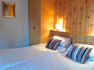 Ein Bett oder Betten in einem Zimmer der Unterkunft Sunny chalet in Veysonnaz with garden