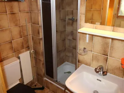Ein Badezimmer in der Unterkunft Inviting apartment in Veysonnaz