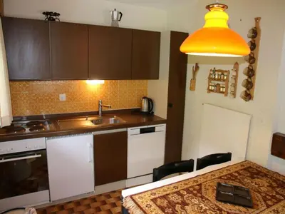 Küche/Küchenzeile in der Unterkunft Apartment in Veysonnaz with Mountain Views