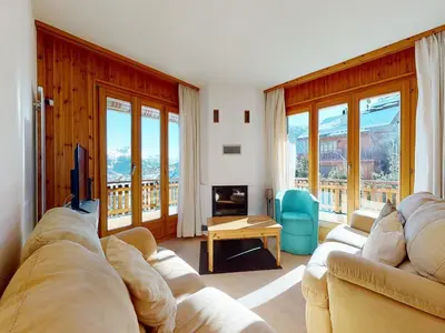 Ein Sitzbereich in der Unterkunft Stunning apartment with mountain view
