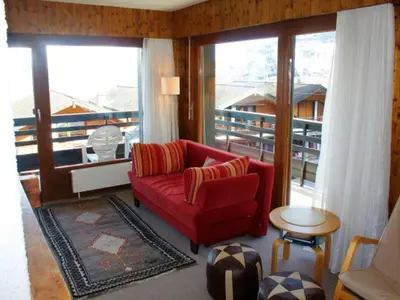 Ein Sitzbereich in der Unterkunft Cozy apartment with Rhône Valley view