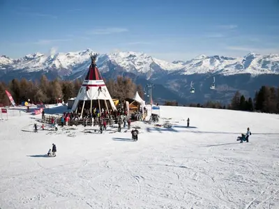Cozy apartment with Rhône Valley view im Winter