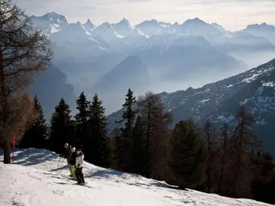 Cozy apartment with Rhône Valley view im Winter