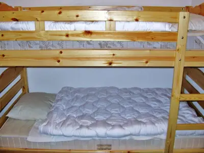 Ein Bett oder Betten in einem Zimmer der Unterkunft Pet-friendly apt with mountain views