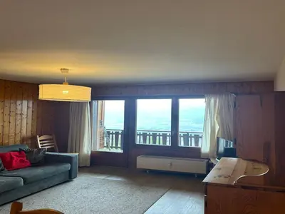 Ein Sitzbereich in der Unterkunft Apartment near Piste des Mayens ski-slope