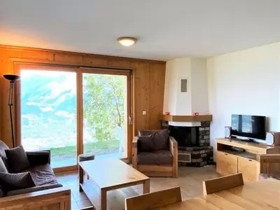 Ein Sitzbereich in der Unterkunft Apartment in Veysonnaz for 8 guests
