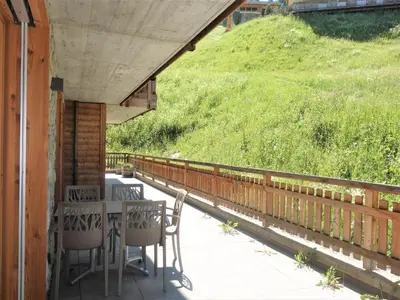 Grundriss der Unterkunft Apartment with swimming pool access
