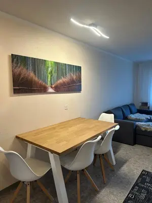 Ein Sitzbereich in der Unterkunft Gemütliche Wohnung im Haus Pfeiren