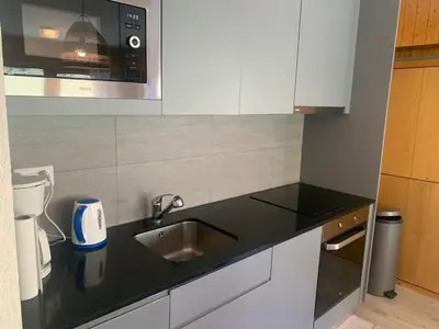 Küche/Küchenzeile in der Unterkunft Mont-Rouge E 036 - VIEW apartment 6 pers