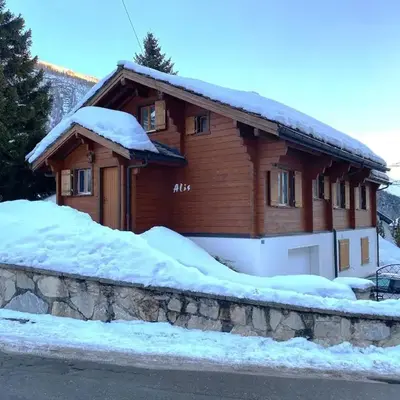 Alis - grosses Chalet