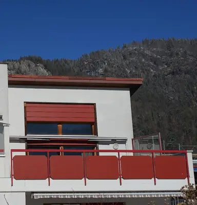 Ein allgemeiner Bergblick oder ein Berglick von der Ferienwohnung aus