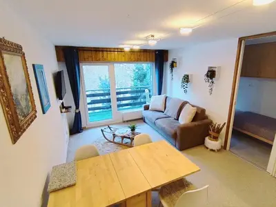 Ein Sitzbereich in der Unterkunft Chalet Alpin, central et parking