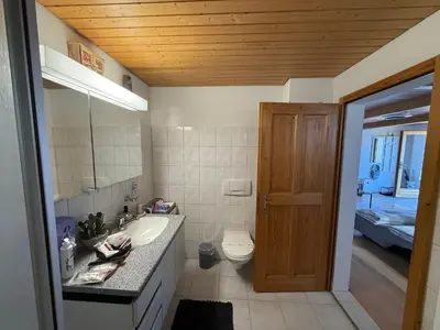 Ein Badezimmer in der Unterkunft Studio with lake and mountain view