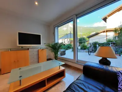 TV/Unterhaltungsangebot in der Unterkunft Appartement au bord de l'eau 43m Les Hirondelles