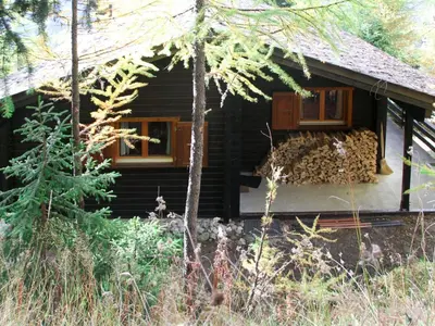 Das Gebäude in dem sich das Chalet befindet