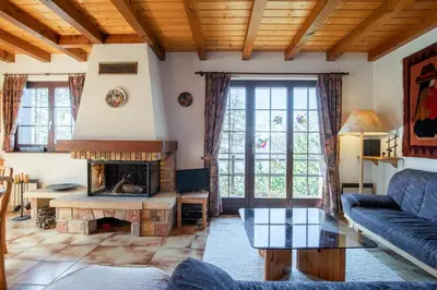 Ein Sitzbereich in der Unterkunft Chalet Hibou MOUNTAIN & QUIET chalet 6 pers