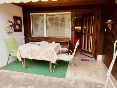 Ein Balkon oder eine Terrasse in der Unterkunft Engel Ingold Lodge Chalet 