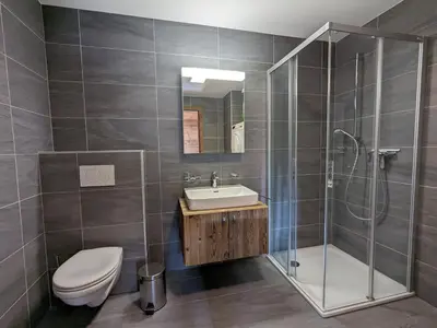 Ein Badezimmer in der Unterkunft Les Mayens MA 022 - LUXURY apart