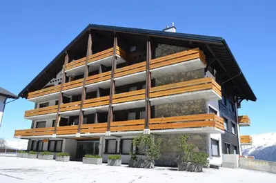 Das Gebäude in dem sich die Ferienwohnung befindet