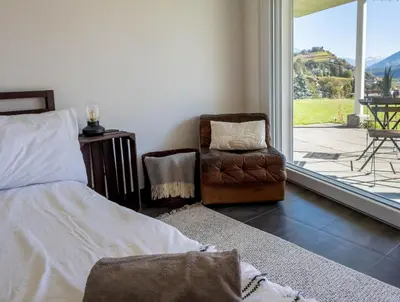 Ein Bett oder Betten in einem Zimmer der Unterkunft Big modern flat