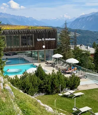 Ein allgemeiner Bergblick oder ein Berglick von der Ferienwohnung aus
