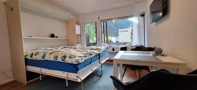 Ein Bett oder Betten in einem Zimmer der Unterkunft Mayenzett 25, komplett renoviert, vis-à-vis Klinik & Thermalbad