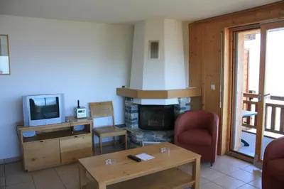 TV/Unterhaltungsangebot in der Unterkunft Plein Ciel VA 030 - MOUNTAIN apartment 8 pers