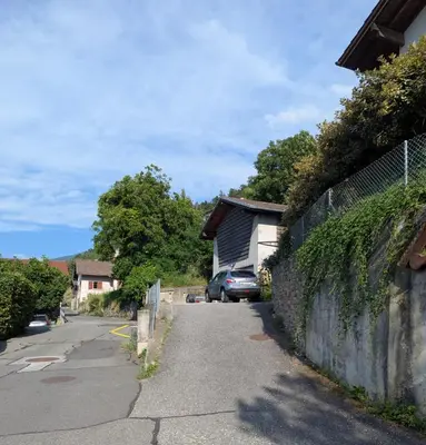 Das Gebäude in dem sich die Ferienwohnung befindet