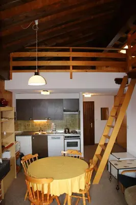 Küche/Küchenzeile in der Unterkunft Mayens de l Ours DZ 131 - MOUNTAIN apartment 6 per