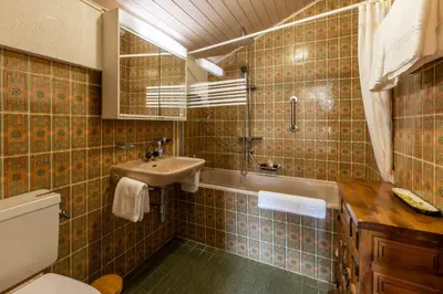 Ein Badezimmer in der Unterkunft Apartment Familienzauber - by Inspiring Places Zermatt