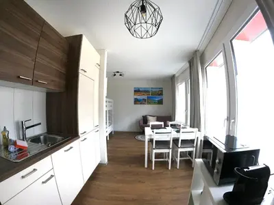 Küche/Küchenzeile in der Unterkunft Red Nest