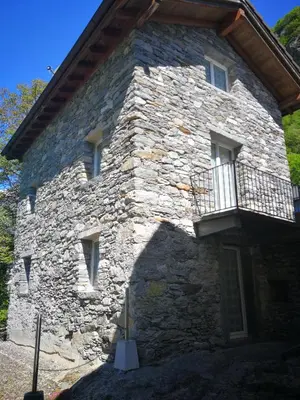 Das Gebäude in dem sich das Chalet befindet
