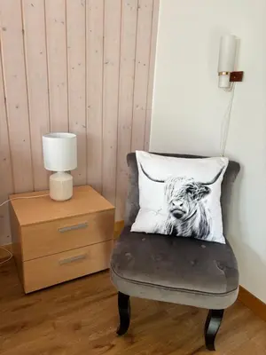 Ein Sitzbereich in der Unterkunft Alpina Boutique Hotel Interlaken - Ringgenberg - Adults only !