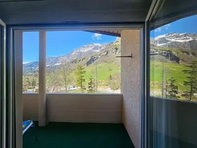 Ein allgemeiner Bergblick oder ein Berglick von der Ferienwohnung aus