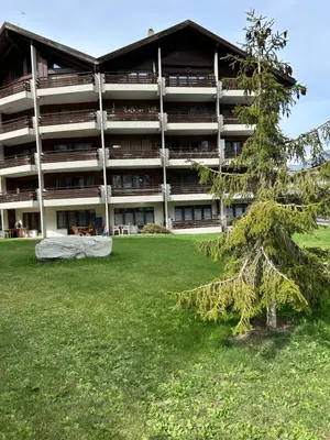 Ein Garten an der Unterkunft Haus Pasadena, Getwingstrasse