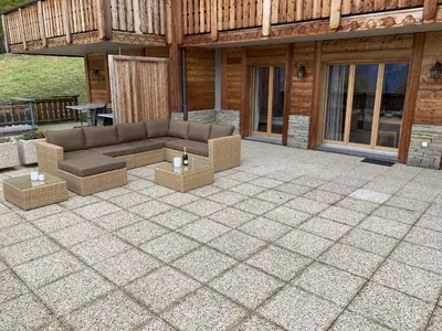 Ein Sitzbereich in der Unterkunft Hauts de Veysonnaz HV1 002 - SAUNA apartment 6 per